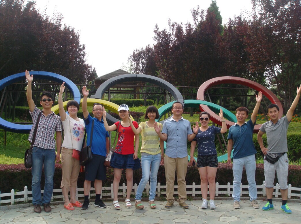 2014年7月1日，公司召开成立一周年全体员工大会